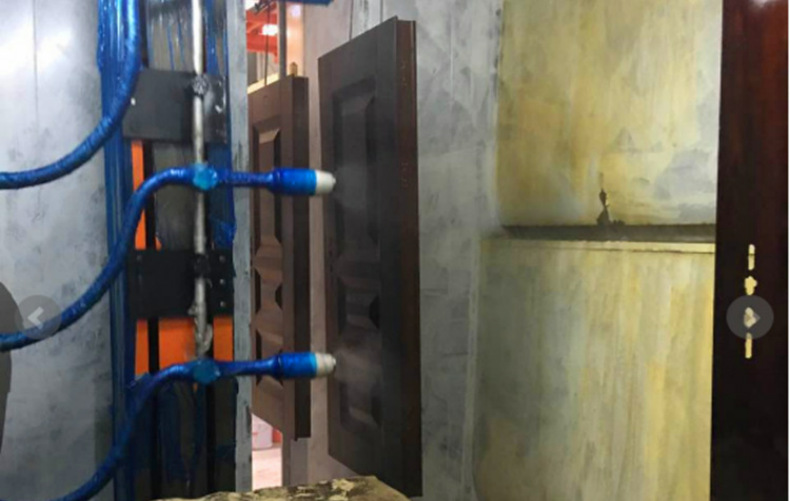 靜電噴槍廠家生產的自動和手動噴槍有何區別