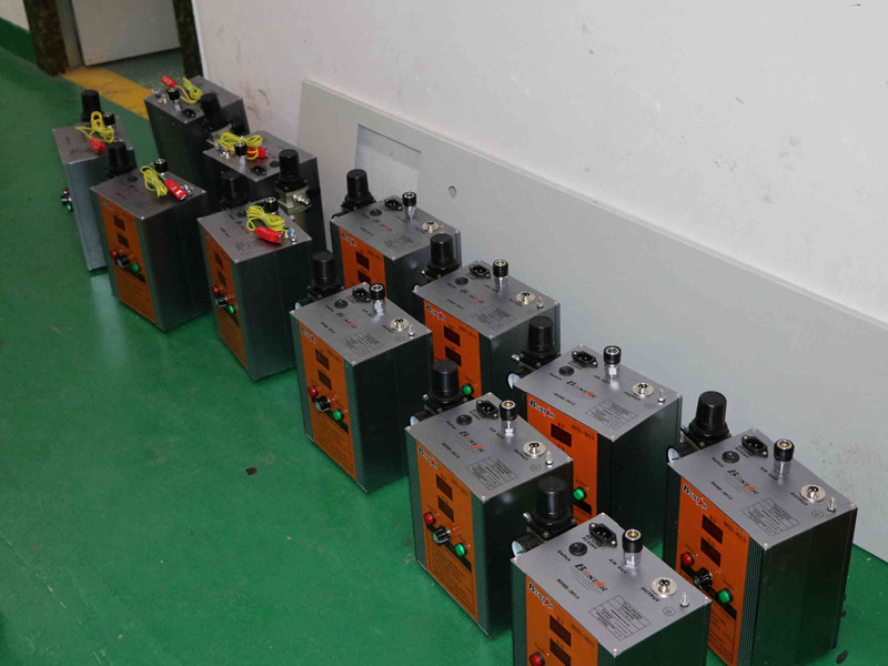 手動(dòng)油漆靜電噴槍